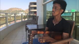 ኢሳይያስ ተወልደ