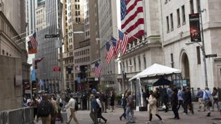 Gente en Wall Street