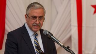 Kuzey Kıbrıs lideri Mustafa Akıncı