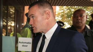Rooney akiwasili katika mahakama ya Stockport