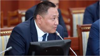 Ички иштер министри Улан Исраилов отставкасы тууралуу кептер өткөн жылдан бери келатат