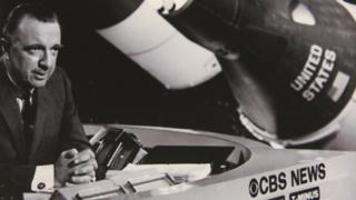 Walter Cronkite reportando sobre la NASA para CBS News, entre 1969 y 1974.