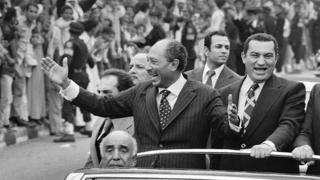 السادات ومبارك