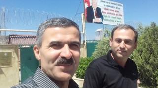 Hüquq müdafiəçisi Oqtay Gülalıyev və azadlğa çıxmış jurnalist Əfqan Sadıqov