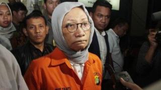 Ratna Sarumpaet