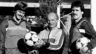Götz (solda) ve Schlegel (sağda), 1984'te kaçışlarından bir yıl sonra çekilen fotoğraf.