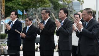 กกต. 5 คน