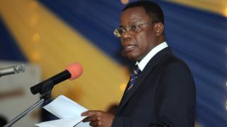L'ancien ministre délégué de la Justice Maurice Kamto est investi candidat du MRC à la prochaine présidentielle.
