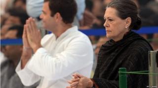 राहुल गांधी, सोनिया गांधी