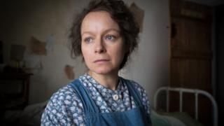 Samantha Morton: 'Abused women aren't allowed to be angry' - BBC News