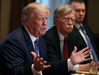 Ông Trump cảnh báo những lời buộc tội ông có thể làm tổn hại nền kinh tế