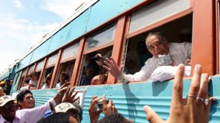 Gabriel García Márquez durante un viaje de regreso a Aracataca.