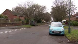 Bournemouth Teen Stabbing: Three Boys Bailed - BBC News