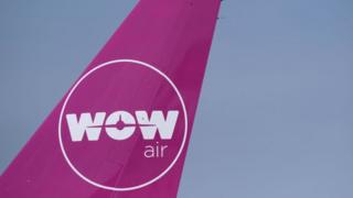 Cola de avión de Wow Air
