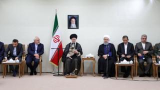 خامنهای و دولت