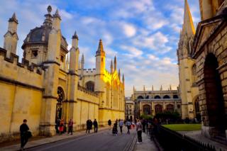 Oxford city centre by the Radcliffe Camera