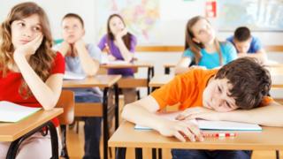 Estudiantes en clase