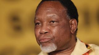 Khalema Motlanthe avuga ko ANC itsinzwe, abayirimwo kubera amahera boca bavamwo igasubira kwiyubaka bushasha