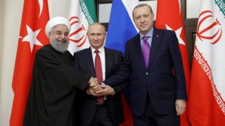 Soçi Zirvesi üç lider el sıkışıyor
