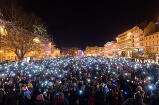 Марш проти насильства