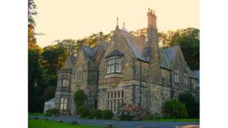 Plas Glyn y Weddw