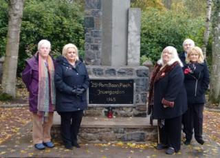 Carragh-chuimhne nam Pòlainneach