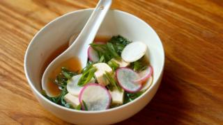 Tofu miso soup