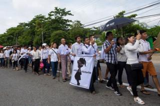 ဗစ်တိုးရီးယားအတွက် အလှူခံမှုကို ရိုးသားမှုမရှိဘူးဆိုရင် စစ်ဆေးမယ်လို့ ရဲတပ်ဖွဲ့ကဇူလိုင်လ ၁၀ ရက်က ပြောပါတယ်။