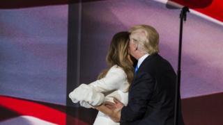 Трамп и жена на съезде