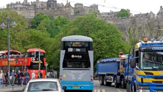 traffic in Edinburgh