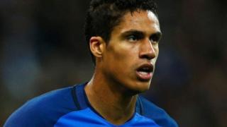 Le défenseur français du Real Madrid, Raphaël Varane