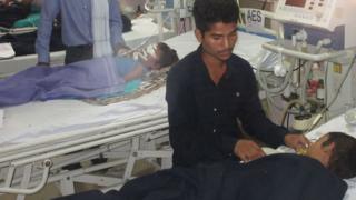 गोरखपुर में 30 बच्चों की मौत