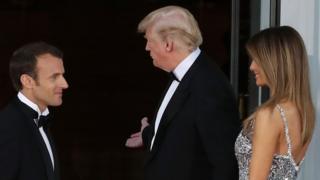 Vợ chồng Tổng thống Donald Trump và Melania chào đón Tổng thống Pháp Emmanuel Macron
