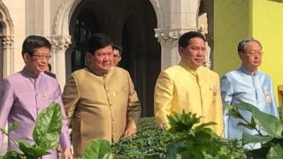 4 รมต.