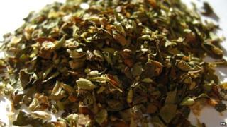 Dried oregano