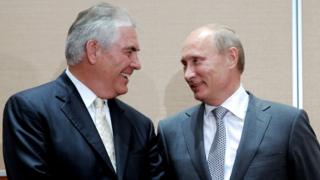 Рекс Тиллерсон и Владимир Путин, 2011 год