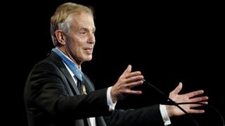 Tony Blair calls for people to 'rise up' against Brexit - BBC News