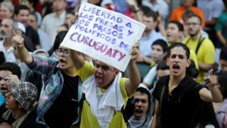 Simpatizantes de los campesinos condenados.