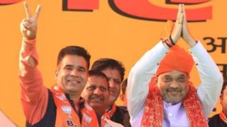 अमित शाह और रविंद्र रैना