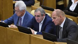 Васильев, Неверов, Карелин
