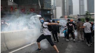 6月12日的示威场面