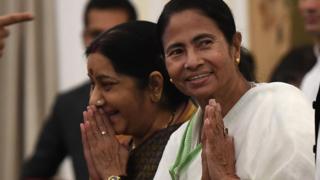 மம்தா பானர்ஜி குறித்த 10 தகவல்கள்