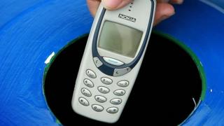 هل حقا ستعيد نوكيا إنتاج هاتف "3310"؟