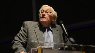 Seamus Mallon speaking at a book launch in 2018