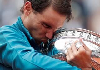 Rafael Nadal a trophy