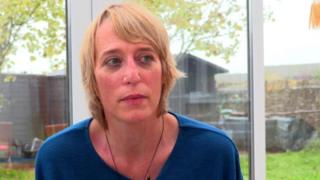 Liz Frood, especialista en egiptología y sobreviviente a la septicemia
