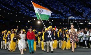 Umurwi w'igihugu wa Olympique "The Indian Olympic Association" uvuga ko ubutegetsi budakora ibikwiye mu gushigikira abanonotsi