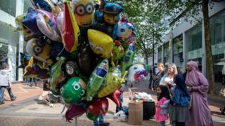 Balloon seller