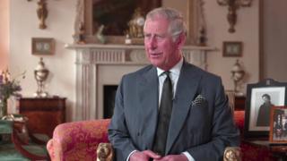 Queen Elizabeth II: Children remember 'that fantastic twinkle' - BBC News