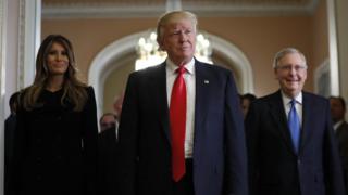 Trump em visita à Casa Branca; para professor americano, ele terá uma gestão moderada